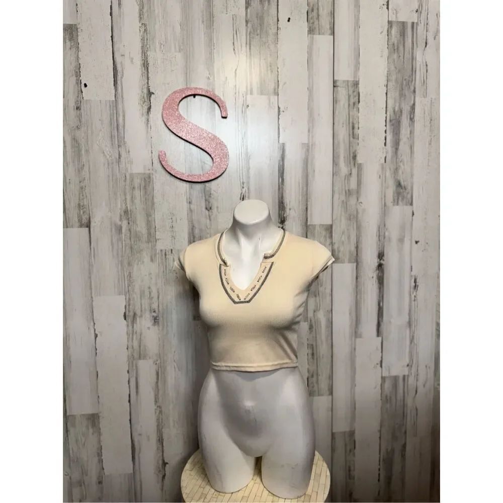 Tan crop top - Picture 2 of 7